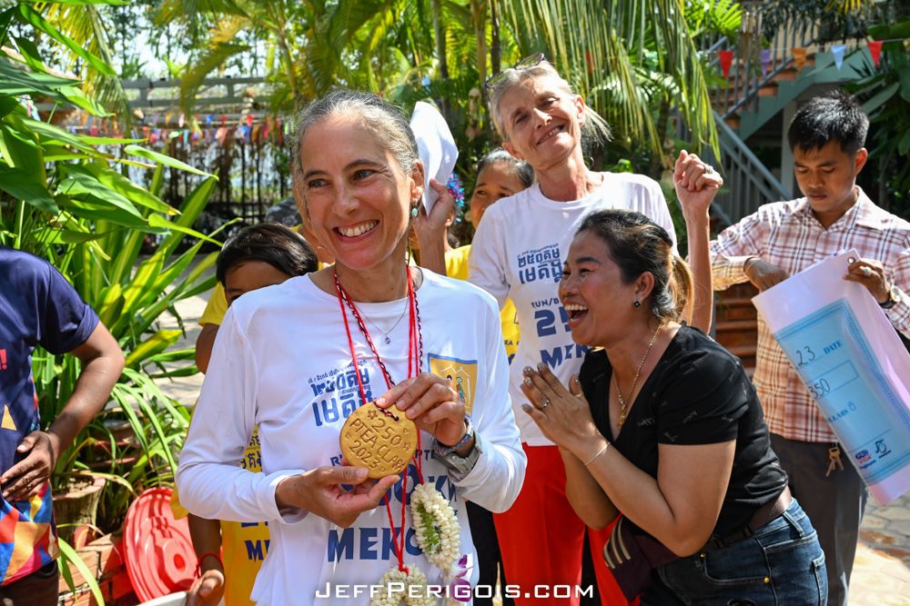 Véronique MESSINA - Arrivée 250Km along the Mekong 2023